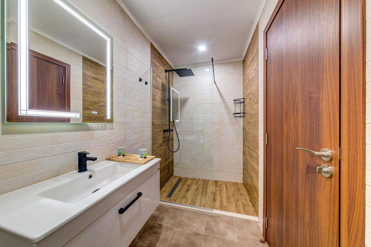 Skyday Penthouse Deluxe At Oak Residence Smoljan Exterior foto